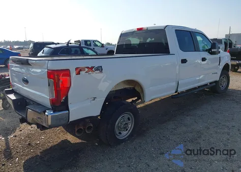 2018 Ford F-250 Xl z USA, uszkodzony, nr VIN 1FT7W2BT5JEC78221